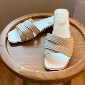 Vince Camuto Sandal